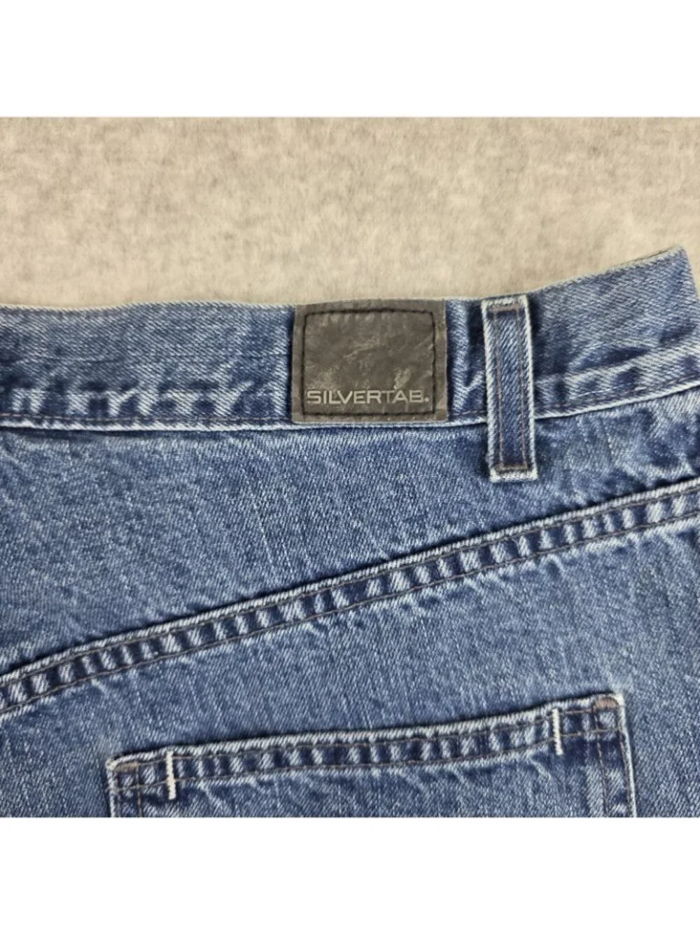 Levi's SilverTab Relaxed Straight Jeans Mens 36x29 Blue Denim Made in Mexico 200